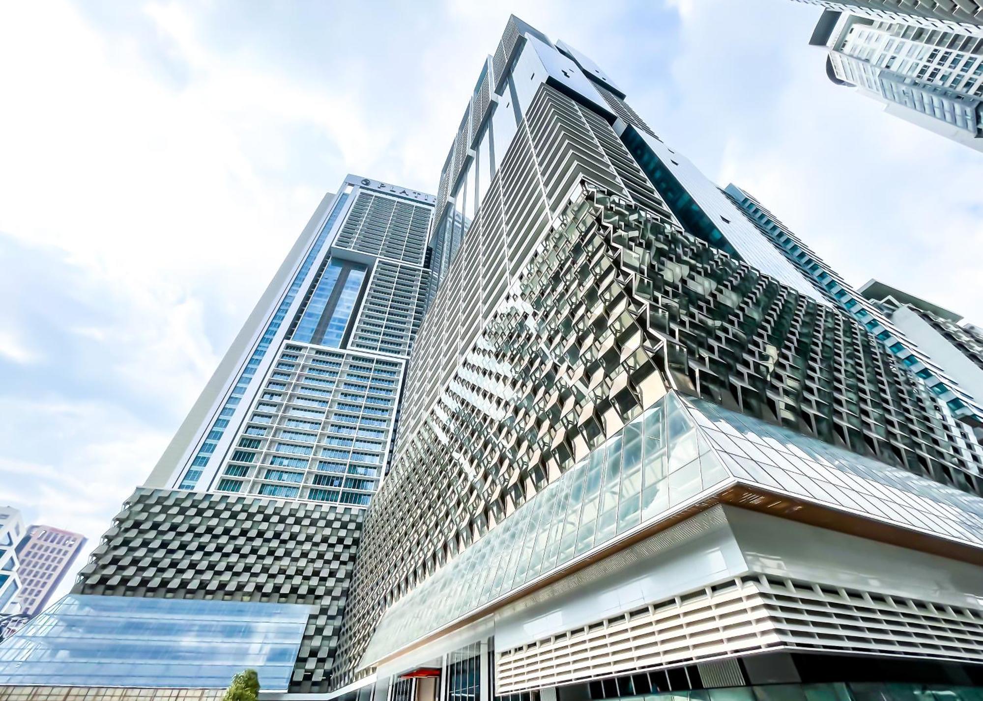 Face Kl Tower Klcc Pavilion By Kimiro Куала Лумпур Екстериор снимка